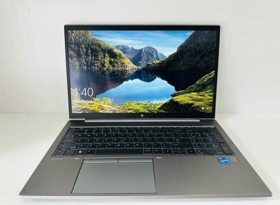 HP ZBOOk Firefly 15.6 inch G8 Mobile WOrkstation PC Touchscrean  Limpinho  Intel Core i7-1185G7 3.00 GHZ(8CPUs) 11 TH  Gen( Décima Primeira Geração) 1