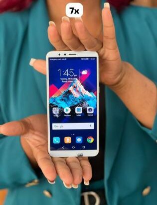 Huawei Honor 7X 128GB+4GB. FORA DA CAIXA. J25