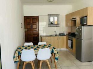 Vende-se Luxuoso Apartamento T1 moderno no condomínio casa jovem