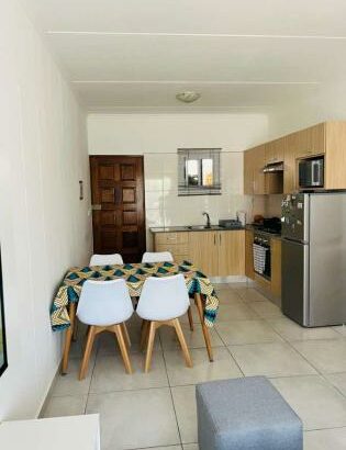 Vende-se Luxuoso Apartamento T1 moderno no condomínio casa jovem