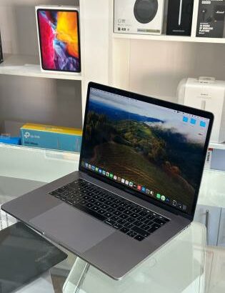 MacBook Pro 2019 i9 16”