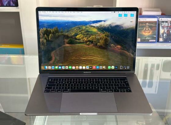 MacBook Pro 2019 i9 16”