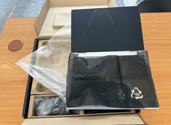 Lap Top Core I5 14 TH Generation Novinho  *Dell Inspirion 14-7440 2-in-1 Core 5  Convertible X360 Touchscreen and Oled Display ,*Intel Core 5 1.70 GHZ