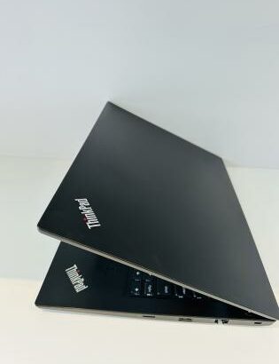 Lap  Top Gráfico para Trabalhs pesados  em Promoção, De Revestimento Metalico Lenovo ThinkPad E480 8TH GEN Intel core i7-8550U 1.80 GHZ (8 CPUS) 8 GB