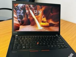 Lap Top Touchscreen Lenovo ThinkPad T14S Executive and Classic Lap Top,Intel Core i5-10210U 1.60 GHZ 10 TH Gen (08 CPUs),8 GB DDR4 SDRAM , 256 GB SSD