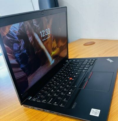Lap Top Touchscreen Lenovo ThinkPad T14S Executive and Classic Lap Top,Intel Core i5-10210U 1.60 GHZ 10 TH Gen (08 CPUs),8 GB DDR4 SDRAM , 256 GB SSD