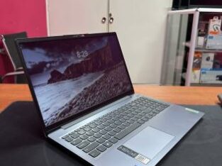 Lenovo Ideapad 3 i5 11th 8GB RAM 256GB SSD