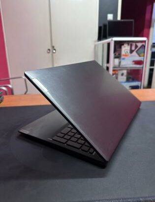 Lenovo Ideapad S145 i5 10th 8GB RAM 256GB SSD