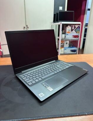 Lenovo Ideapad S145 i5 10th 8GB RAM 256GB SSD