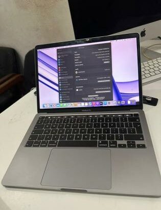 MacBook Pro Touchbar 2020 i5 13.3” 16GB RAM 512GB SSS