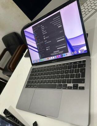 MacBook Pro Touchbar 2020 i5 13.3” 16GB RAM 512GB SSS