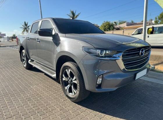 MAZDA BT-50 | MODELO 2023 | MOTOR 3.0L TURBO DIESEL | AUTO 4X4 | GARANTIA ATIVA | ESTADO NOVO