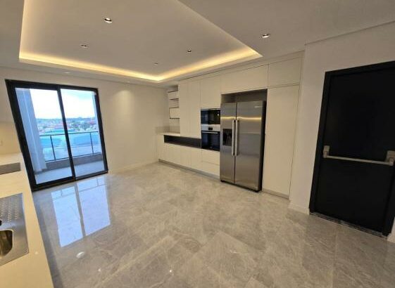 FURNISHED – 4 bedroom penthouse for sale with pool, sea view – ESCOLA PORTUGUESA