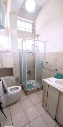 Vende-se APT/ T2 espaçoso no 3° andar pronto habitar