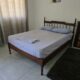 Cama de casal de Madeira