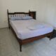 Cama de casal de Madeira