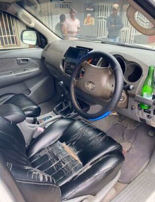 Vendo Modelo: *Toyota Hilux 2011*
Motor D4D 
Turbo Diesel 3.0
Manual 4×4