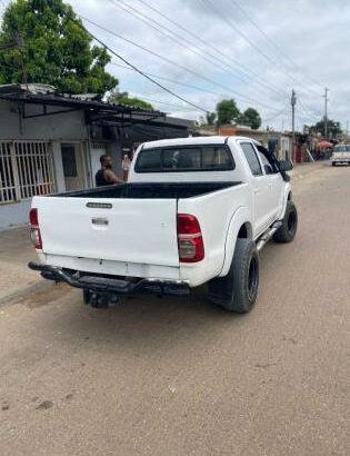 Vendo Modelo: *Toyota Hilux 2011*
Motor D4D 
Turbo Diesel 3.0
Manual 4×4