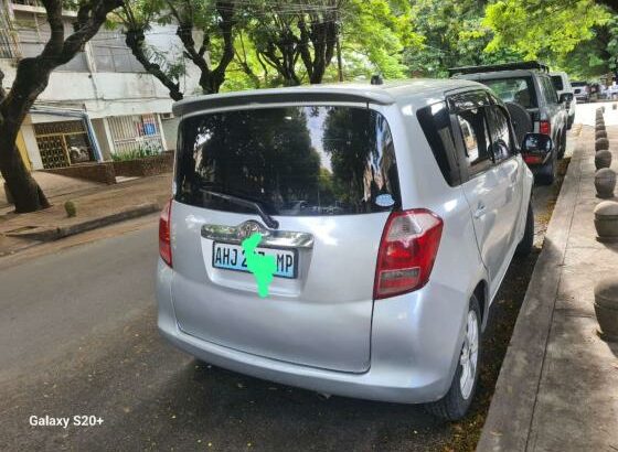 Vendo Modelo: Toyota Ractis 
Motor : 1.5ccc
Caixa Automatica
Suspensaõ intacta