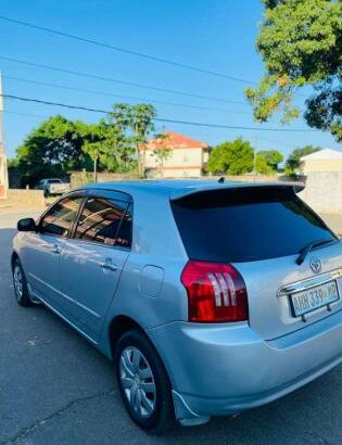 Vendo Modelo: *Toyota Runx*
Modelo 2004
Matrícula AH/MP 
Cor Cinzento