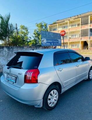 Vendo Modelo: *Toyota Runx*
Modelo 2004
Matrícula AH/MP 
Cor Cinzento