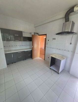 Vende-se Casa Tipo 3 na Matola a Tchumene 2