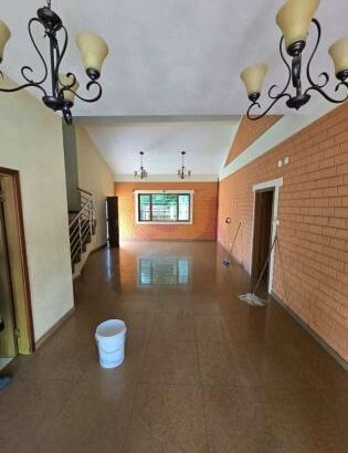 Vende-se Casa Tipo 3 na Matola a Tchumene 2