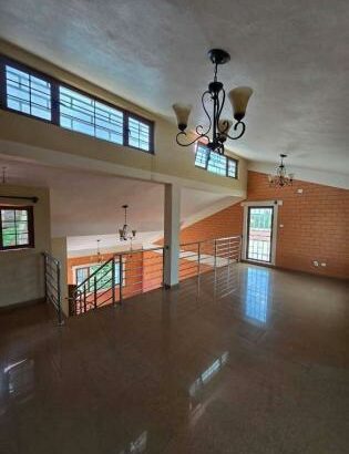 Vende-se Casa Tipo 3 na Matola a Tchumene 2