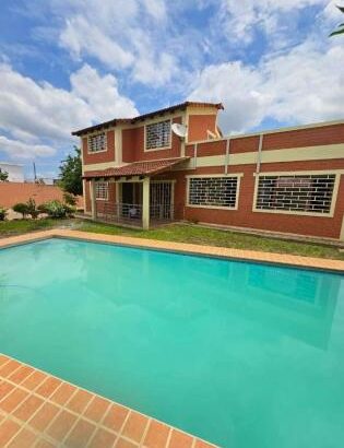Vende-se Casa Tipo 3 na Matola a Tchumene 2