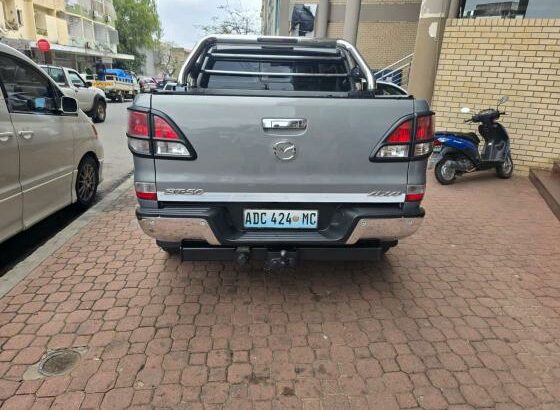 MAZDA BT-50 2015 3.2 AUTOMÁTICO 4X4