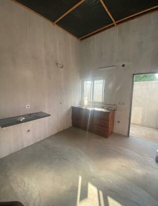 Vendo T2 em condomínio de 5 casas na Matola