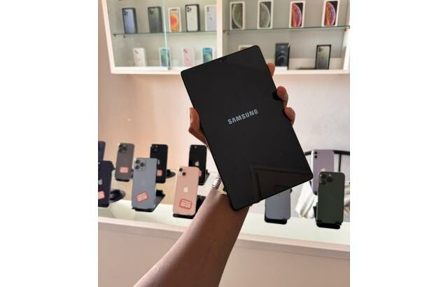Samsung  Tab A7