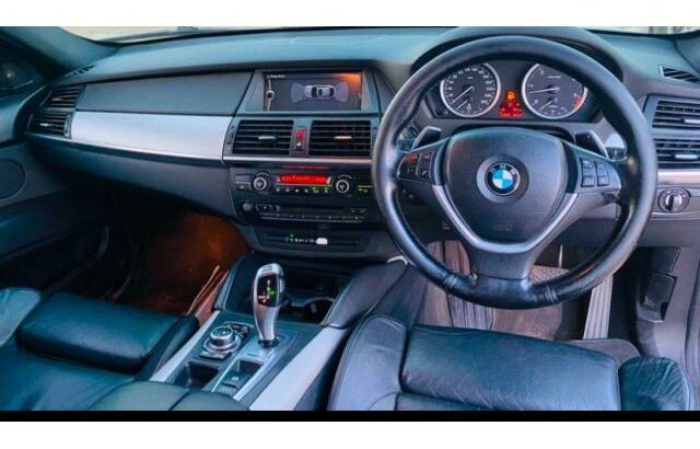 BMW X6 XDRIVE 40D – Aceito trocas
