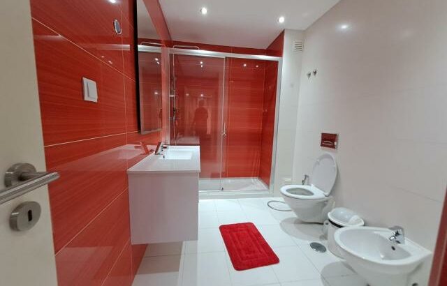 Arrenda-se Luxuoso Apartamento T3 mobilado no condomínio Saphire Residence