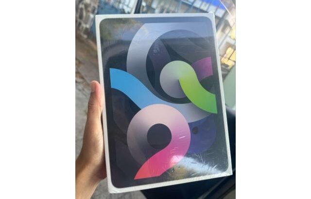iPad Air 4th Gen – 64GB Wi-Fi  Selado promoção