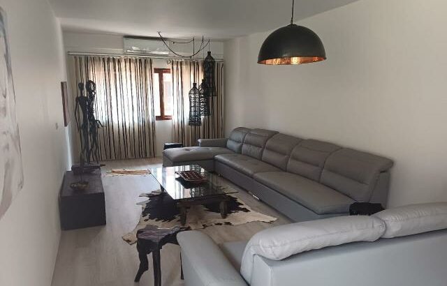 Arrenda-se Luxuosa Moradia T3 mobilada na sommerschield II