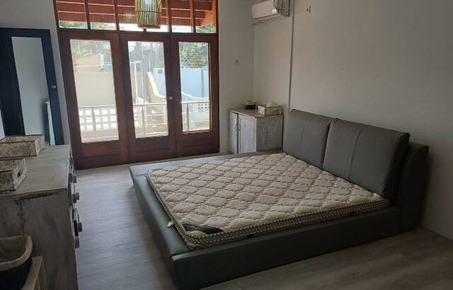 Arrenda-se Luxuosa Moradia T3 mobilada na sommerschield II