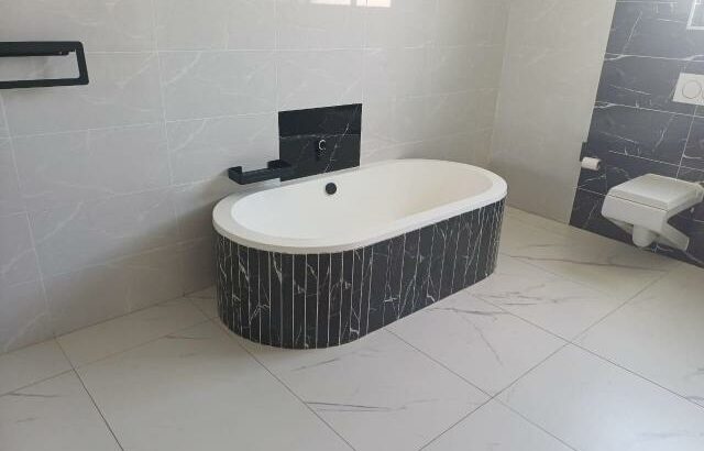 Arrenda-se Luxuosa Moradia T4 na sommerschield II Marítimo