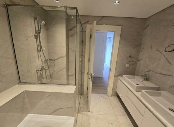 FURNISHED – 4 bedroom penthouse for sale with pool, sea view – ESCOLA PORTUGUESA