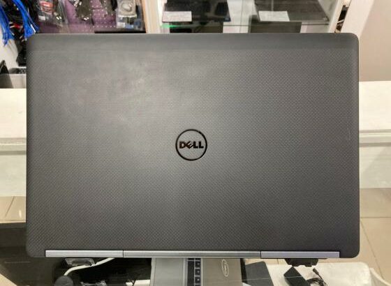 Dell Precision 17-7710 17.3” i7-6820H 16GB 256SSD QuadroM3000M W11P