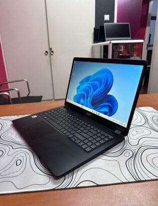 Acer Exptensa i5 10th 8GB RAM 1TB SSHD