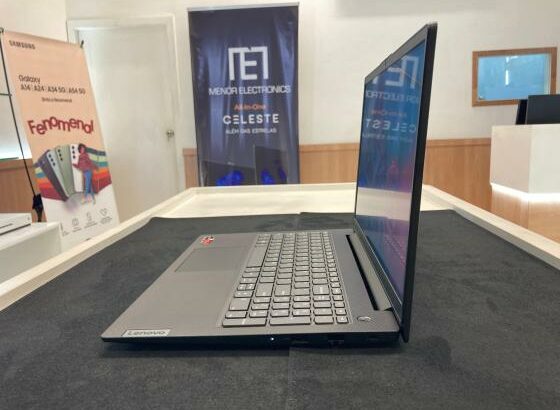 Lenovo V15 G4 AMN 250Nits 15.6” Ryzen3-7320U 8GB 256SSD W11P