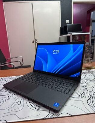 Dell Latitude 3520 i5 11th 8GB RAM 512GB SSD