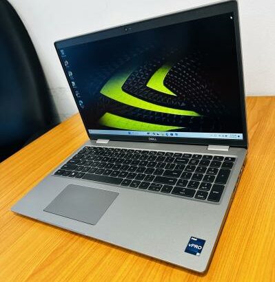 Dell Pricision 3570 Graphical and Workstation Machine,Intel Core i7-1265U (12 CPUs) 1.80 GHZ,16 GB DDR4 SDRAM, 512 GB SSD NVMe,Intel UHD Graphics, NVi