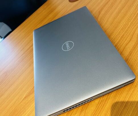 Dell Pricision 3570 Graphical and Workstation Machine,Intel Core i7-1265U (12 CPUs) 1.80 GHZ,16 GB DDR4 SDRAM, 512 GB SSD NVMe,Intel UHD Graphics, NVi