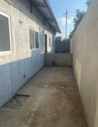 Vendo T2 em condomínio de 5 casas na Matola