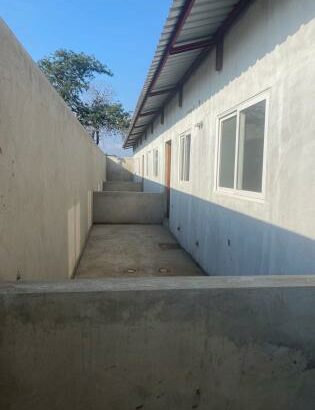 Vendo T2 em condomínio de 5 casas na Matola