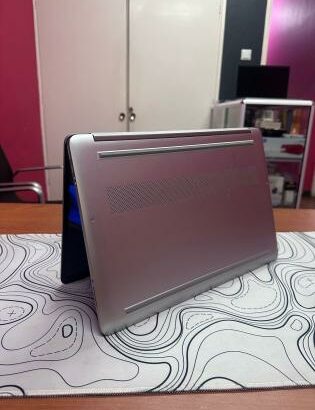 Hp 15s i7 12th 16GB RAM 512GB SSD