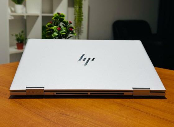 HP Eny 14 X360 2in1 i7 12th 8GB RAM 1TB SSD