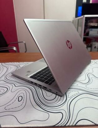 Hp Probook 450 G7 i5 10th 12GB RAM 256GB SSD